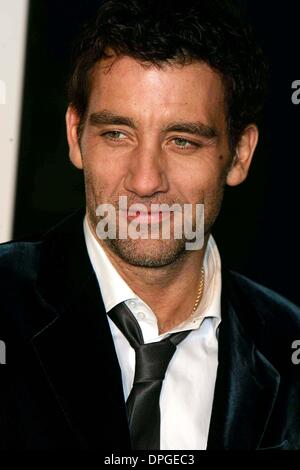 21. März 2006-Mann - New York, New York, USA - roten Teppich Ankünfte für die PREMIERE von innen. ZIEGFELD THEATER 20.03.2006.       2006..CLIVE OWEN... K47263RM (Kredit-Bild: © Rick Mackler/Globe Photos/ZUMAPRESS.com) Stockfoto