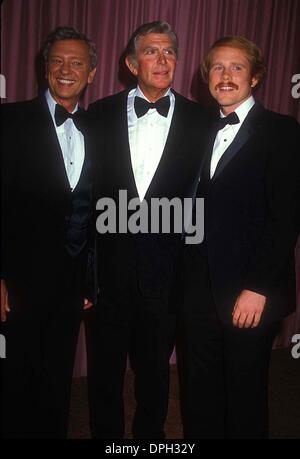 7. Juni 2006 - Hollywood, Kalifornien, US - RON HOWARD mit ANDY GRIFFITH DON KNOTTS 1982. # 12433. (Kredit-Bild: © Phil Roach/Globe Photos/ZUMAPRESS.com) Stockfoto