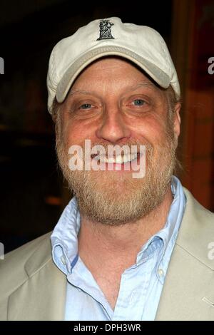 17. August 2006 - New York, New York, US - K49203ML. OPENING NIGHT '' wird Ruhm ME'' an BERNARD B. JACOBS THEATER NEW YORK New York 17.08.2006.  -2006.CHRIS ELLIOTT (Kredit-Bild: © Mitchell Levy/Globe Photos/ZUMAPRESS.com) Stockfoto
