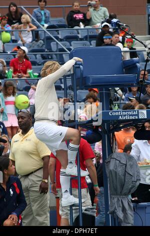 26. August 2006 - New York, New York, US - K49404ML. ARTHUR ASHE KID TAG BEI DEN US OPEN, FLUSHING, NY 26.08.2006.  -2006..ELLEN DEGENERES (Kredit-Bild: © Mitchell Levy/Globe Photos/ZUMAPRESS.com) Stockfoto