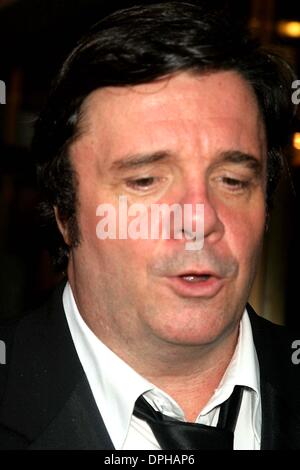 17. August 2006 - New York, New York, US - K49203ML. OPENING NIGHT '' wird Ruhm ME'' an BERNARD B. JACOBS THEATER NEW YORK New York 17.08.2006.  -2006.NATHAN LANE (Kredit-Bild: © Mitchell Levy/Globe Photos/ZUMAPRESS.com) Stockfoto