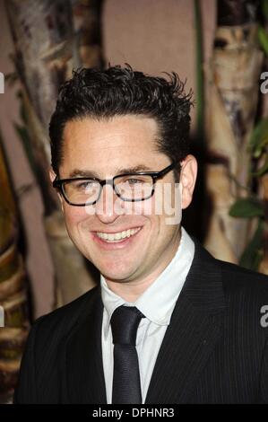 13. Oktober 2006 - Hollywood, Kalifornien, USA - J. J. Abrams während die Kinder's Defense Fund 16. Annual BEAT THE ODDS AWARDS statt im Beverly Hills Hotel, am 12. Oktober 2006, in Beverly Hills, Kalifornien...  -2006.K50217MGE (Kredit-Bild: © Michael Germana/Globe Photos/ZUMAPRESS.com) Stockfoto