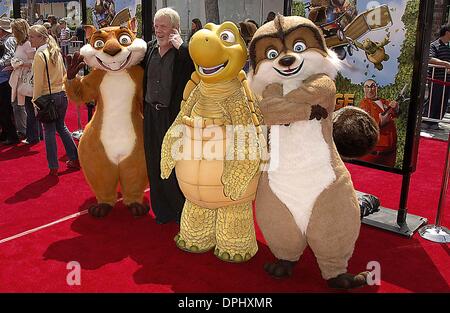 30. April 2006 - Hollywood, Kalifornien, US - K47677MG. AB DURCH DIE HECKE UA WASHELD IM MANN VILLAGE THEATER LA CA.04-30-2006. MICHAEL GREMANA-2006.VERNE. HAMMY. RJ... NICK NOLTE(Credit Image: © Michael Germana/Globe Photos/ZUMAPRESS.com) Stockfoto