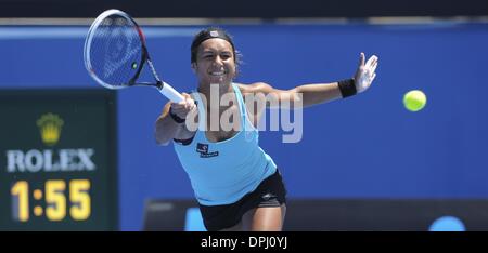 Melbourne, Victoria, Australien. 11. Januar 2014. HEATHER WATSON (GBR) in Aktion während ihren Sieg über Irina Falconi (USA) in ihre Damen Einzel dritten Qualifikationsrunde entsprechen heute - Heather Watson (GBR) Def Irina Falconi (USA) 6: 4 7: 6 (7: 1) © Andrew Patron/ZUMAPRESS.com/Alamy Live News Stockfoto