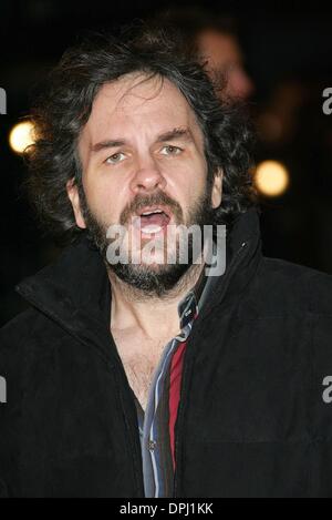 27. Dezember 2005 - Leicester Square, LONDON, ENGLAND - PETER JACKSON. REGISSEUR. KING KONG FILM PREMIER. ODEON LEICESTER SQUARE, LONDON, ENGLAND.09-Dez-05.LAP61507.CREDIT:-K46303 (Kredit-Bild: © Globe Photos/ZUMAPRESS.com) Stockfoto