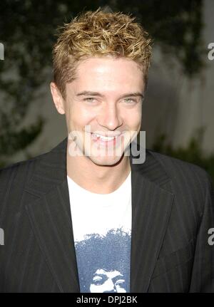 11. April 2006 - Hollywood, Kalifornien, US - K47512MG. AMERICAN DREAMZ - WELTPREMIERE - ARCLIGHT THEATER, HOLLYWOOD, KALIFORNIEN - 11.04.2006.  -TOPHER GRACE (Kredit-Bild: © Michael Germana/Globe Photos/ZUMAPRESS.com) Stockfoto