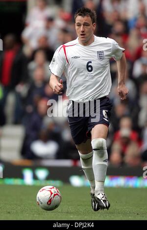 JOHN TERRY. & CHELSEA FC. NORDIRLAND V. OLD TRAFFORD, MANCHESTER,.26/03/2005.DII32586. K47874. -VORSCHAU WM 2006 Stockfoto