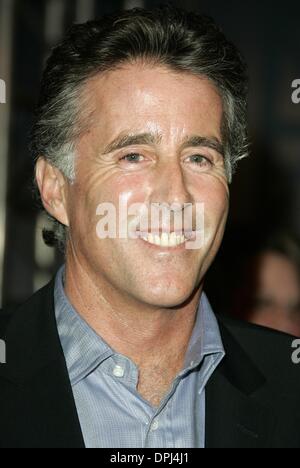 10. Januar 2006 - Hollywood, LOS ANGELES, USA - CHRISTOPHER LAWFORD. FILMPRODUZENT. DIE weltweit schnellste "INDIAN", AFI FEST 2005.CINERAMA DOME, HOLLYWOOD, LOS ANGELES, USA.08-Nov.-05.LAP60303.K46239. (Kredit-Bild: © Globe Photos/ZUMAPRESS.com) Stockfoto