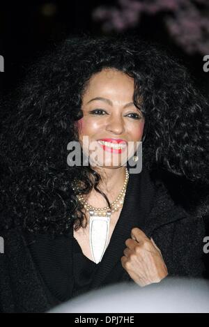 18. Januar 2006 - Hollywood, LOS ANGELES, USA - DIANA ROSS. SÄNGERIN. MEMORIS OF A GEISHA, PREMIER. KODAK THEATER, HOLLYWOOD, LOS ANGELES, USA.04 Dez 05.LAP61708.K46435. (Kredit-Bild: © Globe Photos/ZUMAPRESS.com) Stockfoto