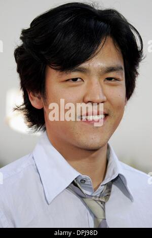 15. September 2006 - Universal Studios, LOS ANGELES, USA - JOHN CHO. SCHAUSPIELER. THE FAST AND THE FURIOUS: TOKYO DRIFT. Universal StudiosWALK, UNIVERSAL STUDIOS, LOS ANGELES, USA.06-04-2006.LAR71559.K49928. (Kredit-Bild: © Globe Photos/ZUMAPRESS.com) Stockfoto