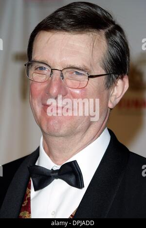 10. Januar 2006 - Hollywood, LOS ANGELES, USA - MIKE NEWELL. FILM DIRECTOR.2005 BAFTA/LA CUNARD BRITANNIA AWARDS. BEVERLY HILTON HOTEL, HOLLYWOOD, LOS ANGELES, USA.10 Nov 05.LAP60412.K46239. (Kredit-Bild: © Globe Photos/ZUMAPRESS.com) Stockfoto