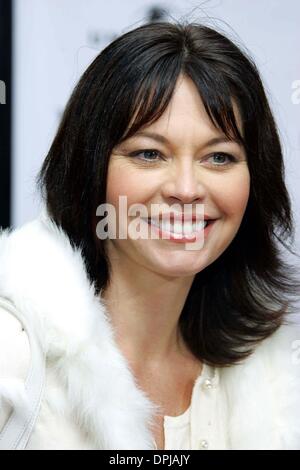 20. Februar 2006 - Universal Citywalk, LOS ANGELES, USA - MUSETTA VANDER. SCHAUSPIELERIN. NANNY MCPHEE, PREMIERE. UNIVERSAL Universal CitywalkWALK, LOS ANGELES, USA.01-14-2006.LAP63489.K46879.CREDIT von (Kredit-Bild: © Globe Photos/ZUMAPRESS.com) Stockfoto