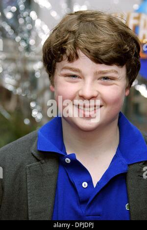 20. Februar 2006 - Universal Citywalk, LOS ANGELES, USA - SPENCER BRESLIN. SCHAUSPIELER. NANNY MCPHEE, PREMIERE. UNIVERSAL Universal CitywalkWALK, LOS ANGELES, USA.01-14-2006.LAP63491.K46879.CREDIT von (Kredit-Bild: © Globe Photos/ZUMAPRESS.com) Stockfoto