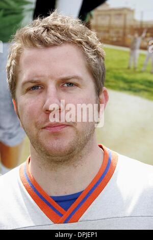 8. August 2006 - Westwood, LOS ANGELES, USA - NICK SWARDSON. SCHAUSPIELER. BANKDRÜCKER, SPIEL. UCLA, WESTWOOD, LOS ANGELES, USA.04-02-2006.LAR69111.K49255. (Kredit-Bild: © Globe Photos/ZUMAPRESS.com) Stockfoto