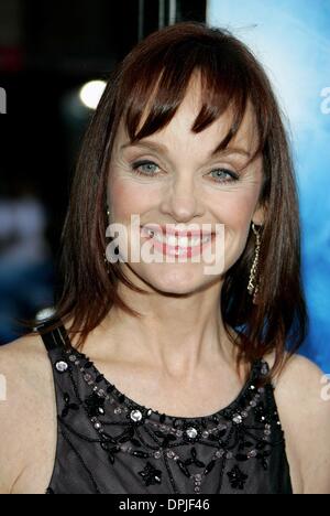 6. September 2006 - Hollywood, LOS ANGELES, USA - PAMELA SUE MARTIN. SCHAUSPIELERIN. POSEIDON, FILM-PREMIERE. CHINESE Theater, HOLLYWOOD, LOS ANGELES, USA.10-kann-06.LAR70644.K51167.CREDIT: (Kredit-Bild: © Globe Photos/ZUMAPRESS.com) Stockfoto