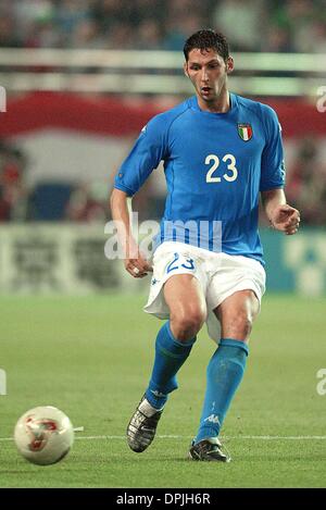 12. Mai 2006 - Italien V Kroatien - MARCO MATERAZZI. ITALIEN & EVERTON FC. IBARAKI KASHIMA STADIUM, IBARA. ITALIEN V CROATIA.08/06/2002.DIB4871. K47872. VORSCHAU WM 2006. (Kredit-Bild: © Globe Photos/ZUMAPRESS.com) Stockfoto