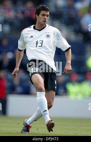 12. Mai 2006 - HAMPDEN PARK, GLASGOW, Schottland - MICHAEL BALLACK. Deutschland. SCHOTTLAND GEGEN DEUTSCHLAND. HAMPDEN PARK, GLASGOW, SCOTLAND.07/06/2003.DID13928. K47872. VORSCHAU WM 2006. (Kredit-Bild: © Globe Photos/ZUMAPRESS.com) Stockfoto