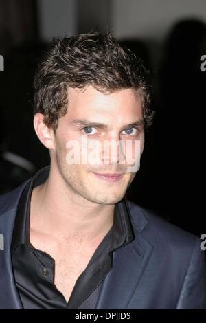 18. Oktober 2006 - 13. Oktober 2006 - besucht New York, NY USA - Jamie Dornan, als Columbia Pictures Screening des Films "Marie Antoinette" auf der New York Film Festival präsentiert.  Screening in der Alice Tully Hall, Lincoln Center statt.   Bildnachweis: Anthony G. Moore / K50305AGM (Kredit-Bild: © Globe Photos/ZUMAPRESS.com) Stockfoto