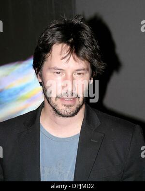 7. Juli 2006 - New York, NY, USA - K48557AGM.05 Juli 2006 - New York, NY - Keanu Reeves besucht special Screening von A SCANNER DARKLY Film von der Film Society of Lincoln Center am Walter Reade Theater präsentiert.  . Bildnachweis: Anthony G. Moore / Fotos (Kredit-Bild: © Globe Photos/ZUMAPRESS.com) Stockfoto