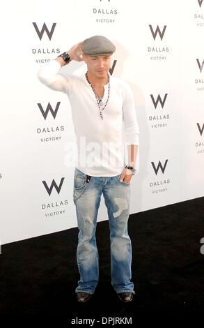 29. Juni 2006 - Amaury Nalsco in Dallas TX bei W Dallas '' Victory'' Hotel Eröffnung... 29.06.2006. Richard Dalton / 2006.K48506RD (Kredit-Bild: © Globe Photos/ZUMAPRESS.com) Stockfoto