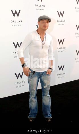 29. Juni 2006 - Amaury Nalsco in Dallas TX bei W Dallas '' Victory'' Hotel Eröffnung... 29.06.2006. Richard Dalton / 2006.K48506RD (Kredit-Bild: © Globe Photos/ZUMAPRESS.com) Stockfoto