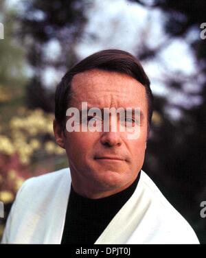 11. August 2006 - MIKE DOUGLAS. TOM CAFFREY - MIKEDOUGLASRETRO(Credit Image: © Globe Photos/ZUMAPRESS.com) Stockfoto