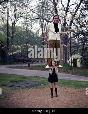 11. August 2006 - MIKE DOUGLAS. TOM CAFFREY - MIKEDOUGLASRETRO(Credit Image: © Globe Photos/ZUMAPRESS.com) Stockfoto