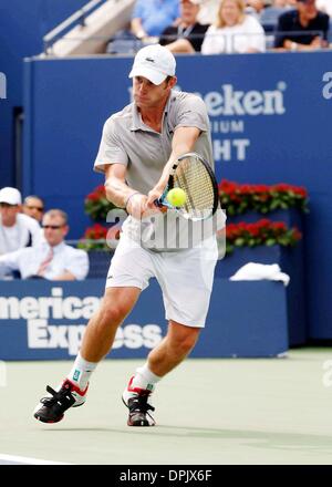 28. August 2006 - New York, New York, USA - K49434AR. US OPEN 2006 in FLUSHING MEADOW PARK QUEENS, NEW YORK NewYork 28.08.2006. ANDREA RENAULT-ANDY RODDICK(Credit Image: © Globe Photos/ZUMAPRESS.com) Stockfoto