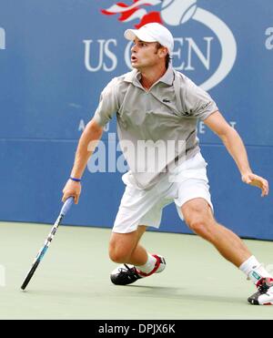 28. August 2006 - New York, New York, USA - K49434AR. US OPEN 2006 in FLUSHING MEADOW PARK QUEENS, NEW YORK NewYork 28.08.2006. ANDREA RENAULT-ANDY RODDICK(Credit Image: © Globe Photos/ZUMAPRESS.com) Stockfoto