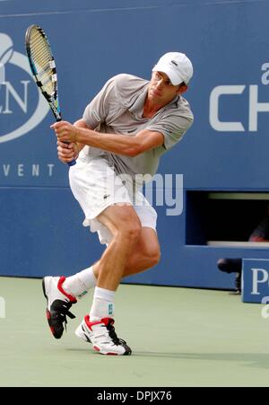 28. August 2006 - New York, New York, USA - K49434AR. US OPEN 2006 in FLUSHING MEADOW PARK QUEENS, NEW YORK NewYork 28.08.2006. ANDREA RENAULT-ANDY RODDICK(Credit Image: © Globe Photos/ZUMAPRESS.com) Stockfoto