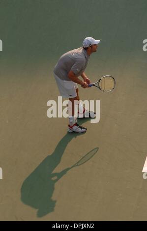 10. September 2006 - New York, New York, USA - K49641AR. Andy Roddick Fortschritte bis ins Finale der uns offen BILLIE JEAN KING NATIONAL TENNIS CENTER FLUSHING MEADOWS 09.09.2006. ANDREA RENAULT - 2006. (Kredit-Bild: © Globe Photos/ZUMAPRESS.com) Stockfoto