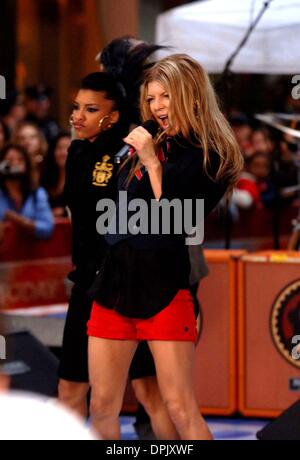 15. September 2006 - wurde von NBC heute TOYOTA Sommer-Konzertreihe in den NBC STUDIOS im ROCKEFELLER CENTER in NEW YORK CITY.09-15-2006 abgehalten. ANDREA RENAULT-2006.BLACK EYED PEAS. FERGIE. K49865AR (Kredit-Bild: © Globe Photos/ZUMAPRESS.com) Stockfoto