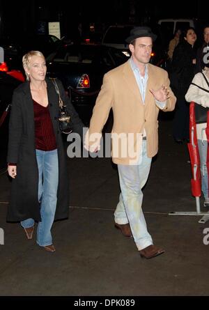 13. März 2006 - K47181AR.'' THANK YOU FOR SMOKING "PREMIERE AM MUSEUM OF MODERN ART IN NEW YORK CITY 12.03.2006. ANDREA RENAULT-CHRIS MELONI(Credit Image: © Globe Photos/ZUMAPRESS.com) Stockfoto