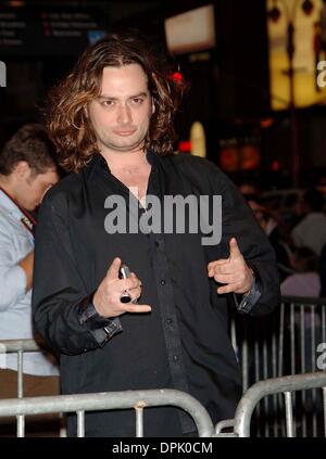 26. April 2006 - New York, New York, USA - K47610AR. Roten Teppich Ankünfte für '' LESTAT '' im Palace Theatre, NEW YORK New York 25.04.2006. ANDREA RENAULT-(Kredit-Bild: © Globe Photos/ZUMAPRESS.com) Stockfoto