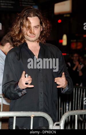 26. April 2006 - New York, New York, USA - K47610AR. Roten Teppich Ankünfte für '' LESTAT '' im Palace Theatre, NEW YORK New York 25.04.2006. ANDREA RENAULT-(Kredit-Bild: © Globe Photos/ZUMAPRESS.com) Stockfoto