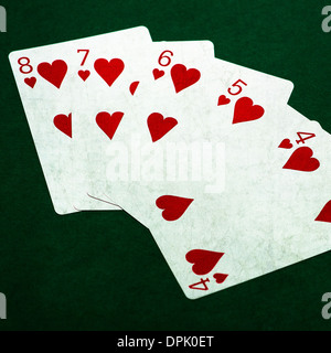 Poker-Hände - Straight Flush 2. Detailansicht von fünf Spielkarten Straight Flush Pokerhand zu bilden Stockfoto