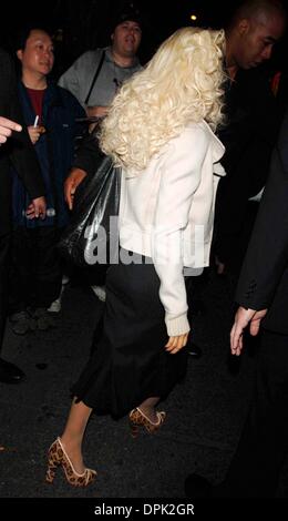 12. November 2006 - New York, New York - K50703AR. Promis bei SNL nach PARTY, NEW YORK New York 11.11.2006. ANDREA RENAULT-(Kredit-Bild: © Globe Photos/ZUMAPRESS.com) Stockfoto