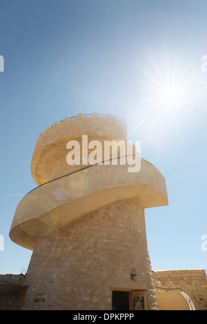 Turm von Dar Ayed wo kann man das Panorama der Tamezret in Tunesien zu sehen. Stockfoto