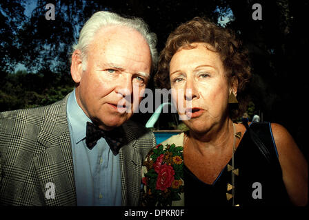 30. Dezember 2005 - Carroll O'Connor und Jean Stapleton. Bob V Noble-1989.JEANSTAPLETONRETRO (Kredit-Bild: © Globe Photos/ZUMAPRESS.com) Stockfoto