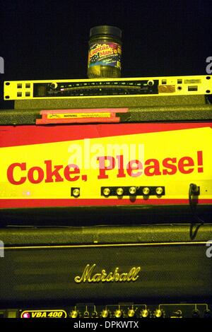 3. Dezember 2006 - London, größere London, Vereinigtes Königreich - Chris Aubrey - 01.12.2006 001822..GARY "MANI" MOUNFIELD... Primal Scream-Live Konzert-Brixton Academy, Brixton, London, Vereinigtes Königreich... X.K50970 (Kredit-Bild: © Globe Photos/ZUMAPRESS.com) Stockfoto