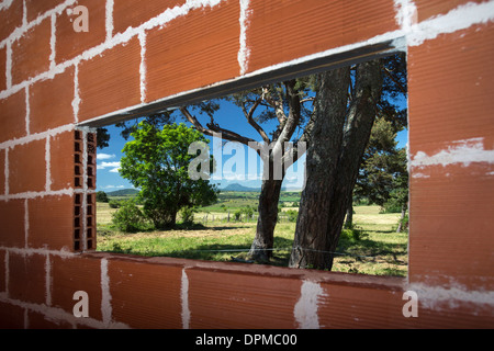 "Caravan", ein Jean-François Karst Land Kunstwerk von dem französischen bildenden Künstler. "Caravane', Landart Installation. Stockfoto