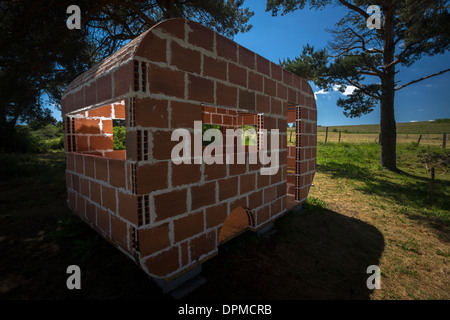 "Caravan", ein Jean-François Karst Land Kunstwerk von dem französischen bildenden Künstler. "Caravane', Landart Installation. Stockfoto