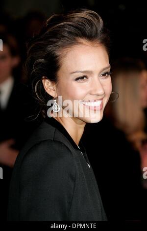 28. März 2006 - West Hollywood, LOS ANGELES, USA - JESSICA ALBA. SCHAUSPIELERIN. VANITY FAIR PARTY 2006.MORTONS, WEST HOLLYWOOD, LOS ANGELES, USA.05-Mar-06.LAQ66337.K47133.03-05-2006. (Kredit-Bild: © Globe Photos/ZUMAPRESS.com) Stockfoto
