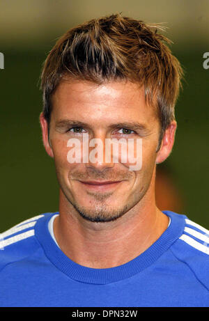 20. September 2006 - London, Vereinigtes Königreich - K49929.001740.DAVID BECKHAM. David Beckham Soccer Fertigkeiten Buch '' die es Real'' Start-David Beckham Academy, Greenwich, London, Vereinigtes Königreich 18.09.2006. MARK CHILTON - - Fotos (Kredit-Bild: © Globe Photos/ZUMAPRESS.com) Stockfoto