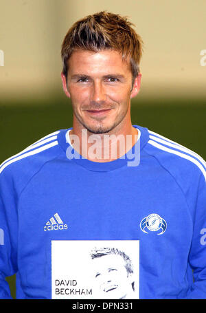 20. September 2006 - London, Vereinigtes Königreich - K49929.001740.DAVID BECKHAM. David Beckham Soccer Fertigkeiten Buch '' die es Real'' Start-David Beckham Academy, Greenwich, London, Vereinigtes Königreich 18.09.2006. MARK CHILTON - - Fotos (Kredit-Bild: © Globe Photos/ZUMAPRESS.com) Stockfoto