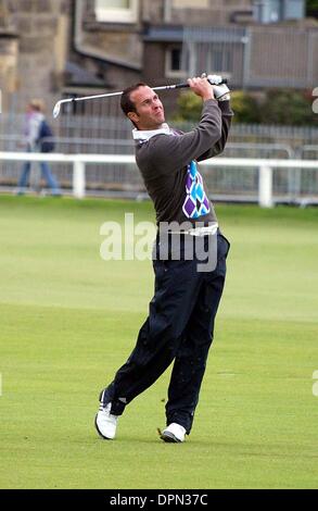 6. Oktober 2006 - Schottland 06.10.2006, Großbritannien - A19689.063107. England Cricketer Michael Vaughan.The Dunhill pro-am am Golfplatz St. Andrews, Schottland 06.10.2006... KIRSTY MACGREGOR - PHOTOS(Credit Image: © Globe Photos/ZUMAPRESS.com) Stockfoto