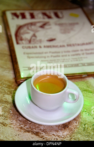 Miami Beach Florida, Collins Avenue, Puerto Sagua, Restaurant Restaurants Essen Essen Essen Café Cafés, Café Cubano, Menü, Tasse, Untertasse, FL131231191 Stockfoto