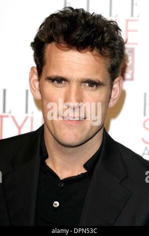 21. Februar 2006 - London, Vereinigtes Königreich - K46892. ELLE STYLE AWARDS 2006-ATLANTIS-GALERIE, ALTE TRUMAN BRAUEREI, BRICK LANE, LONDON, UK 20.02.2006. MARK CHILTON-LINK-MATT DILLON(Credit Image: © Globe Photos/ZUMAPRESS.com) Stockfoto