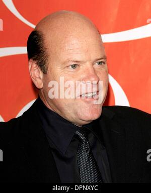 30. September 2006 - Malibu, Kalifornien, USA - REX LINN-. CSI MIAMI 100. EPISODE PARTY-. MALIBU, KALIFORNIEN -.09-30-2006-. NINA PROMMER / 2006.K49811NP (Kredit-Bild: © Globe Photos/ZUMAPRESS.com) Stockfoto