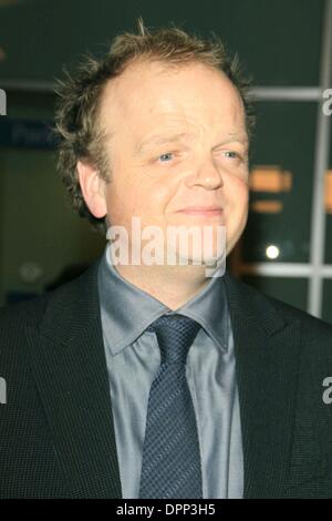 13. Dezember 2006 - Hollywood, Kalifornien, USA - TOBY JONES-. DER GEMALTE SCHLEIER - PREMIERE-. ARCLIGHT THEATER, HOLLYWOOD, KALIFORNIEN -.12-13-2006-. NINA PROMMER / 2006.K50941NP (Kredit-Bild: © Globe Photos/ZUMAPRESS.com) Stockfoto